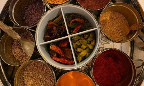 Gujarati Kochkurs Gewürze Gujarati Kochkurs Gewürze